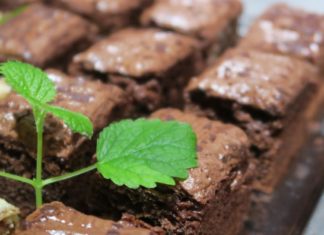 Cuketový koláč s čokoládou. Foto - Pixabay