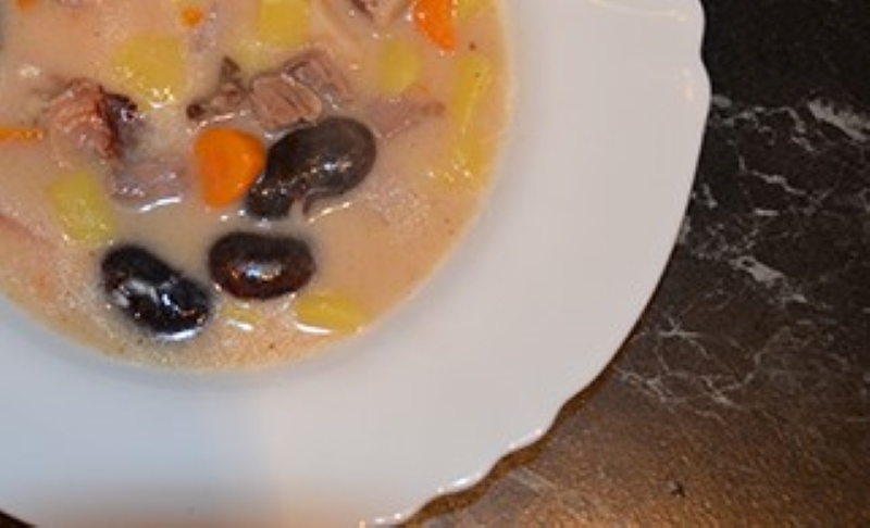 Sladko-kyslá fazuľová polievka. Foto - Denča