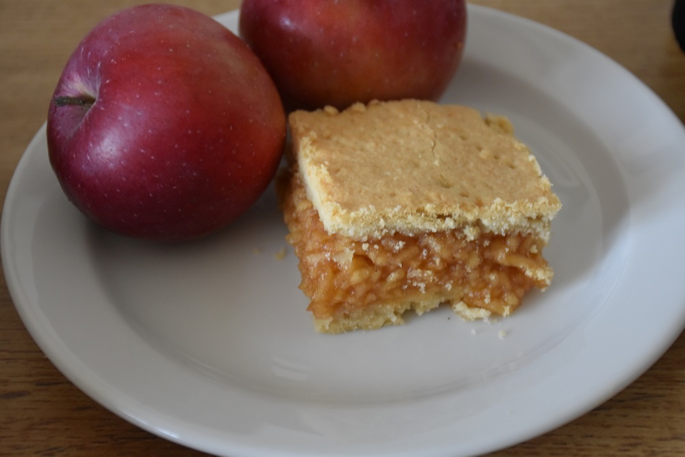 Krehký jablkový koláč. Foto - Kristýna