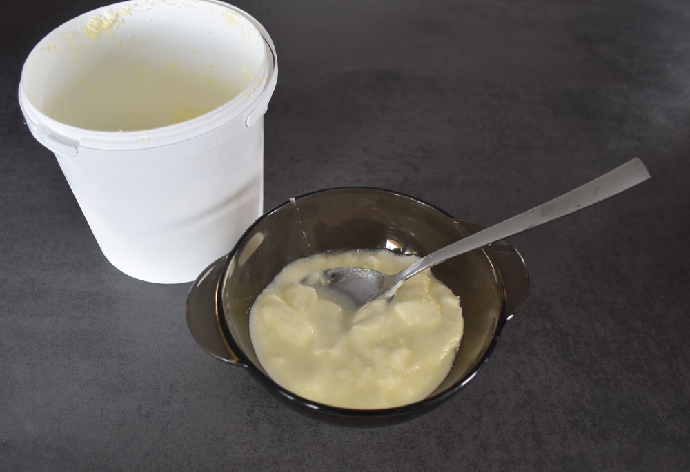 Pripravíme biely jogurt. Foto - Kristýna